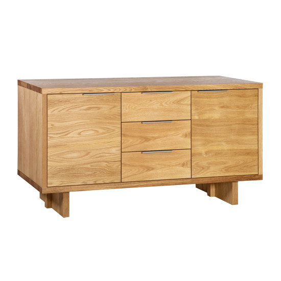 Kumode LISBON 180x45xH82cm ar 2 durvīm un 3 atvilktnēm, materiāls: mēbeļu plātne pārklāta ar dabīgu ozolkoka finieru Kumode LISBON 180x45xH82cm ar 2 durvīm un 3 atvilktnēm, materiāls: mēbeļu plātne pārklāta ar dabīgu ozolkoka finieru