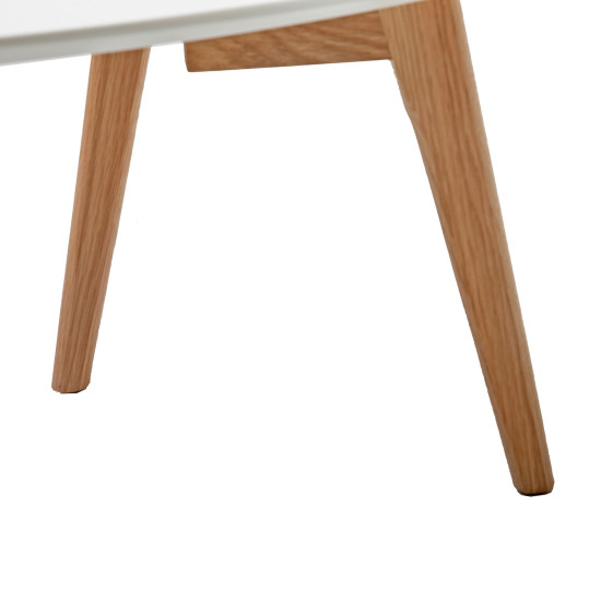 Комплект столиков HELENA 2шт, 100x50xH40см, 70x35xH35см, cтолешница: МДФ, цвет: белый, дубовые ножки Комплект столиков HELENA 2шт, 100x50xH40см, 70x35xH35см, cтолешница: МДФ, цвет: белый, дубовые ножки