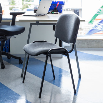 Стул для посетителей ISO 54,5x42,5xH82/47cм, сиденье: ткань, цвет: серый, рама: чёрный Стул для посетителей ISO 54,5x42,5xH82/47cм, сиденье: ткань, цвет: серый, рама: чёрный