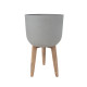 Puķu pods SANDSTONE ar koka kājām D36xH62,5cm, pelēks Puķu pods SANDSTONE ar koka kājām D36xH62,5cm, pelēks