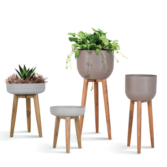 Puķu pods SANDSTONE ar koka kājām D39xH51cm, pelēks Puķu pods SANDSTONE ar koka kājām D39xH51cm, pelēks